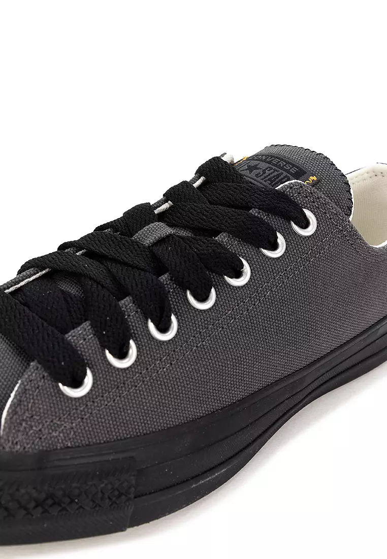 Chuck Taylor All Star Ox Sneakers