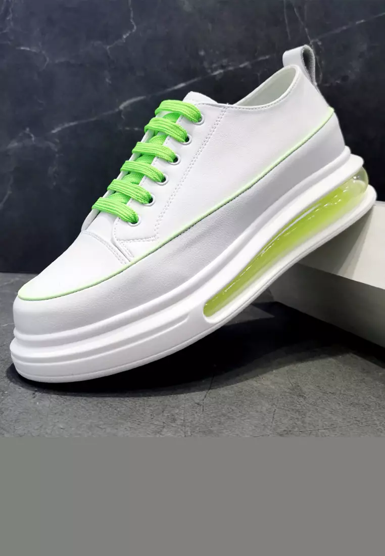 White tennis sale shoes casual