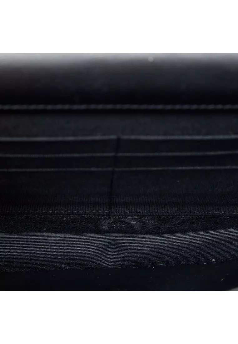 Pre-Loved Chanel Cc Patent Wallet On Chain