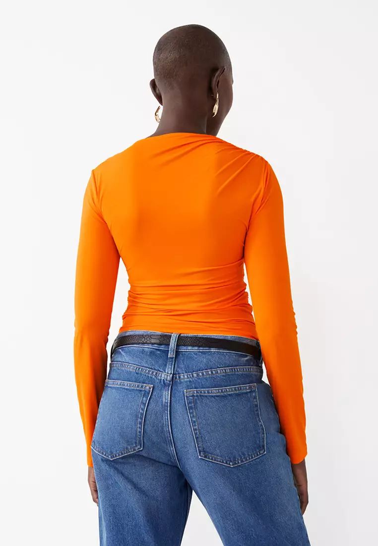 Fitted Asymmetric Ruched Top