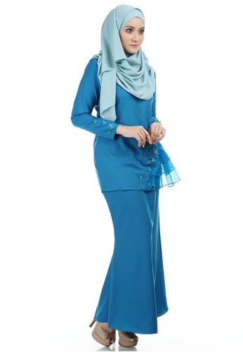 Buy Calyta Kurung with Asymmetry Layered Frill from Ashura in Blue only 230