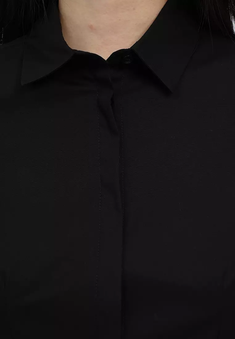 Short Sleeve Fitted Shirt