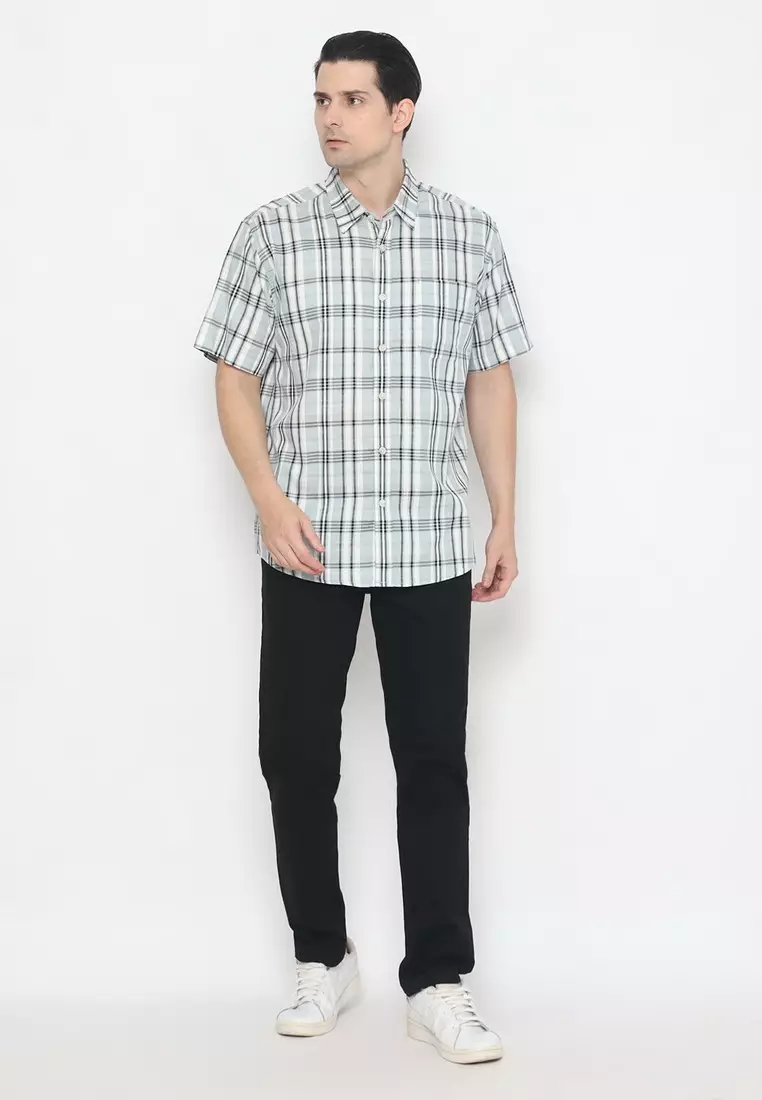 POLICE Kemeja Kotak Cotton Slub Abu Regular Fit Pria