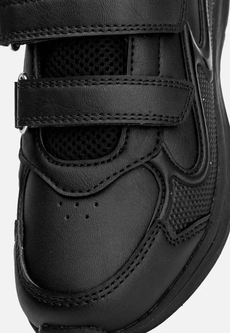 DRIFT LANE Young Kid's Performance Cross Training Shoes