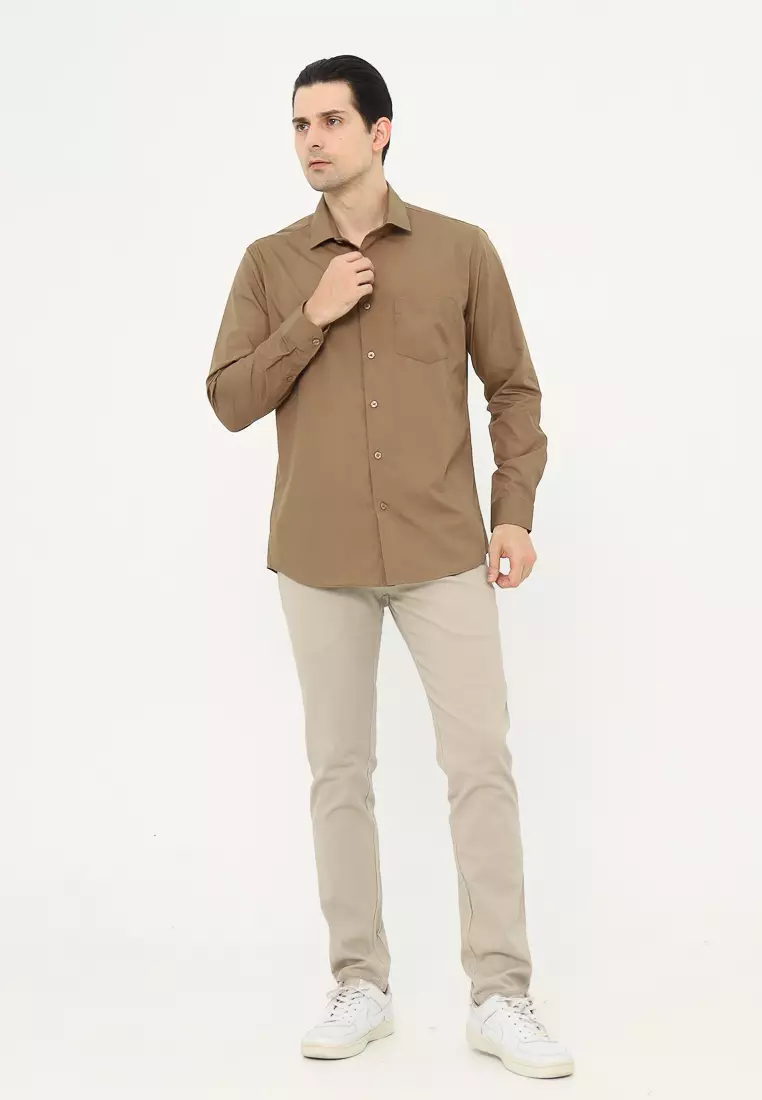 MAGINOT Kemeja Pria Basic Polos Panjang BROWN