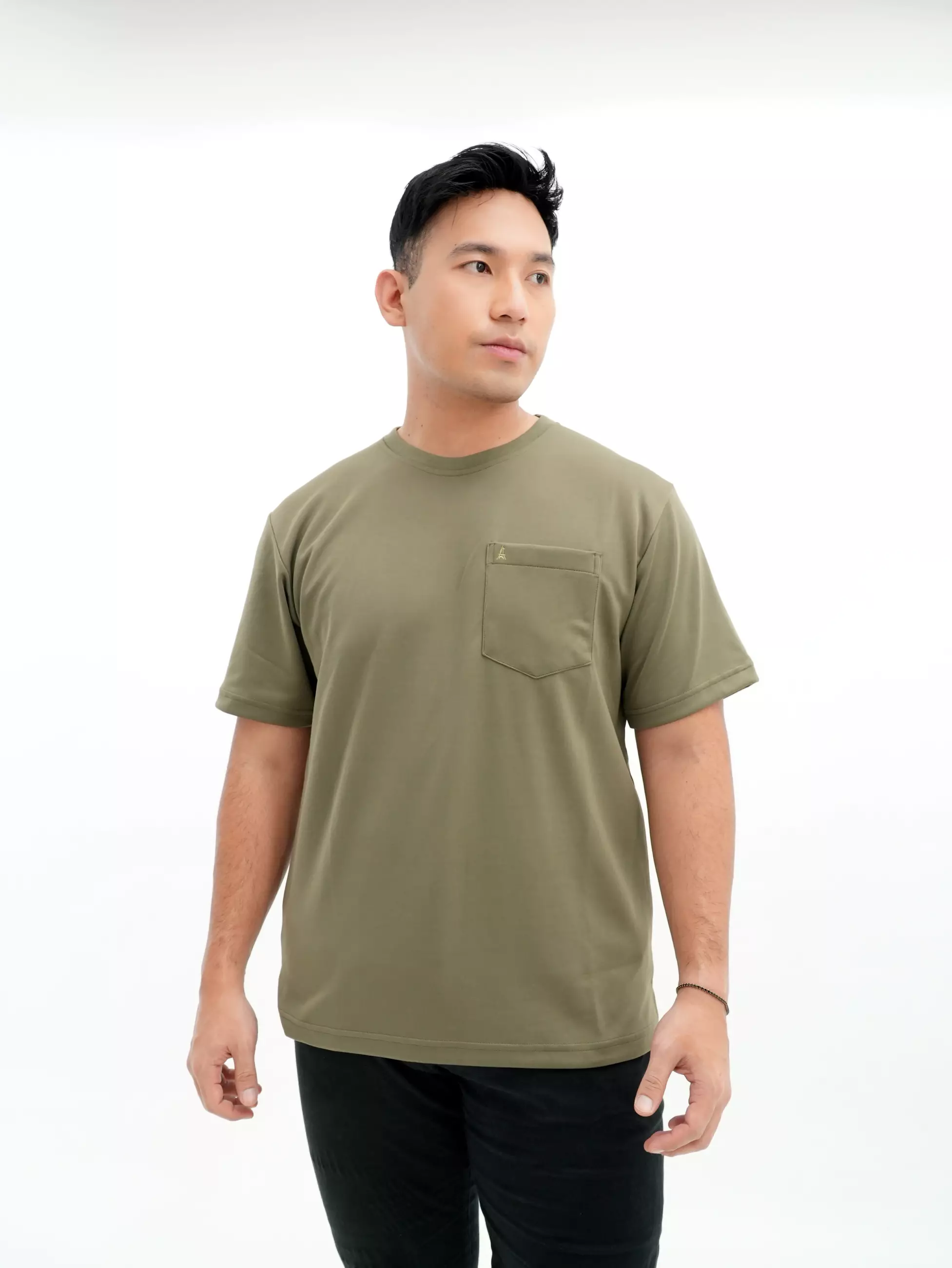 T-Shirt Scuba Hijau Army Kantong 3454