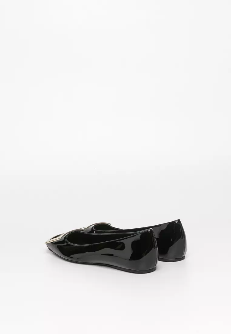 Trompette Metal Buckle Ballerinas In Patent Leather 平底鞋