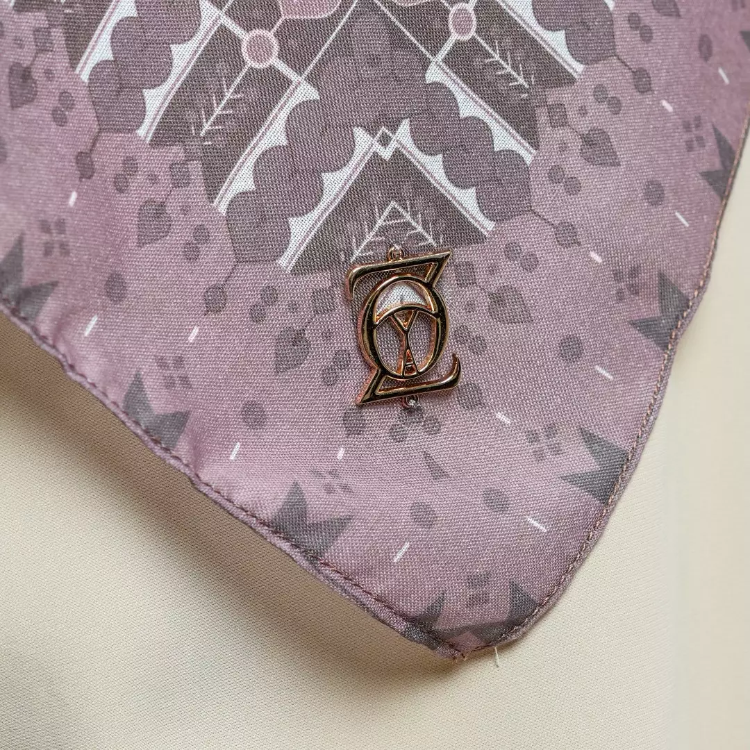 RANU Print Scarf Peach - Kerudung Hijab Segiempat Motif With BOX - Bahan Nesla - Ukuran 115x115