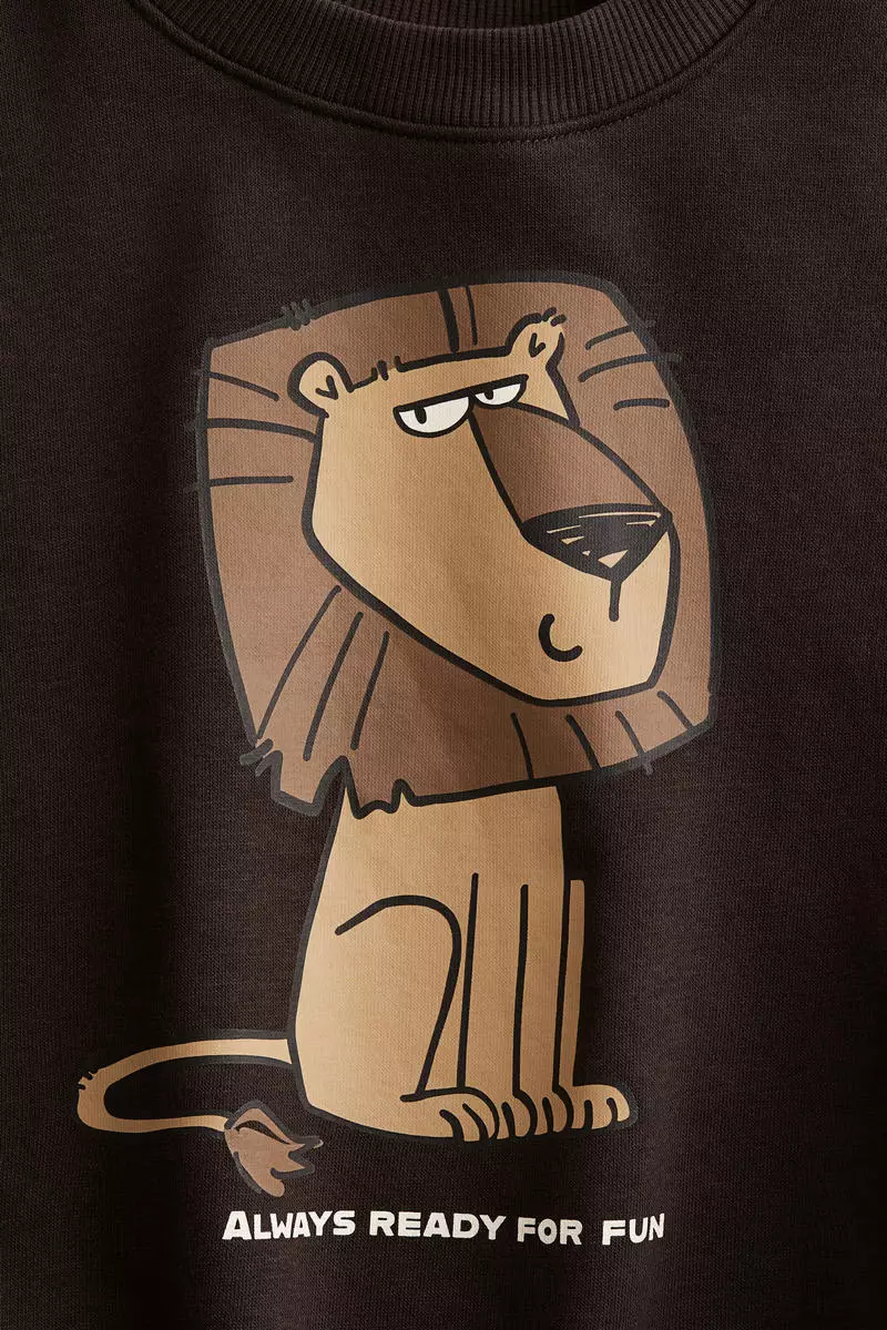 Sweatshirt