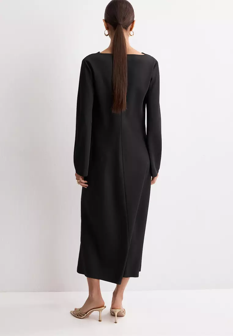 Long Dress With Draped Neck