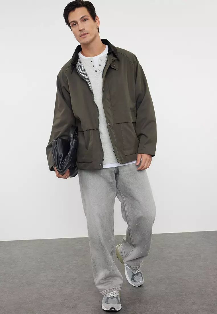 Khaki Regular Fit Velvet Collar Detailed Seasonal Unisex Coat TMNAW25MO00017