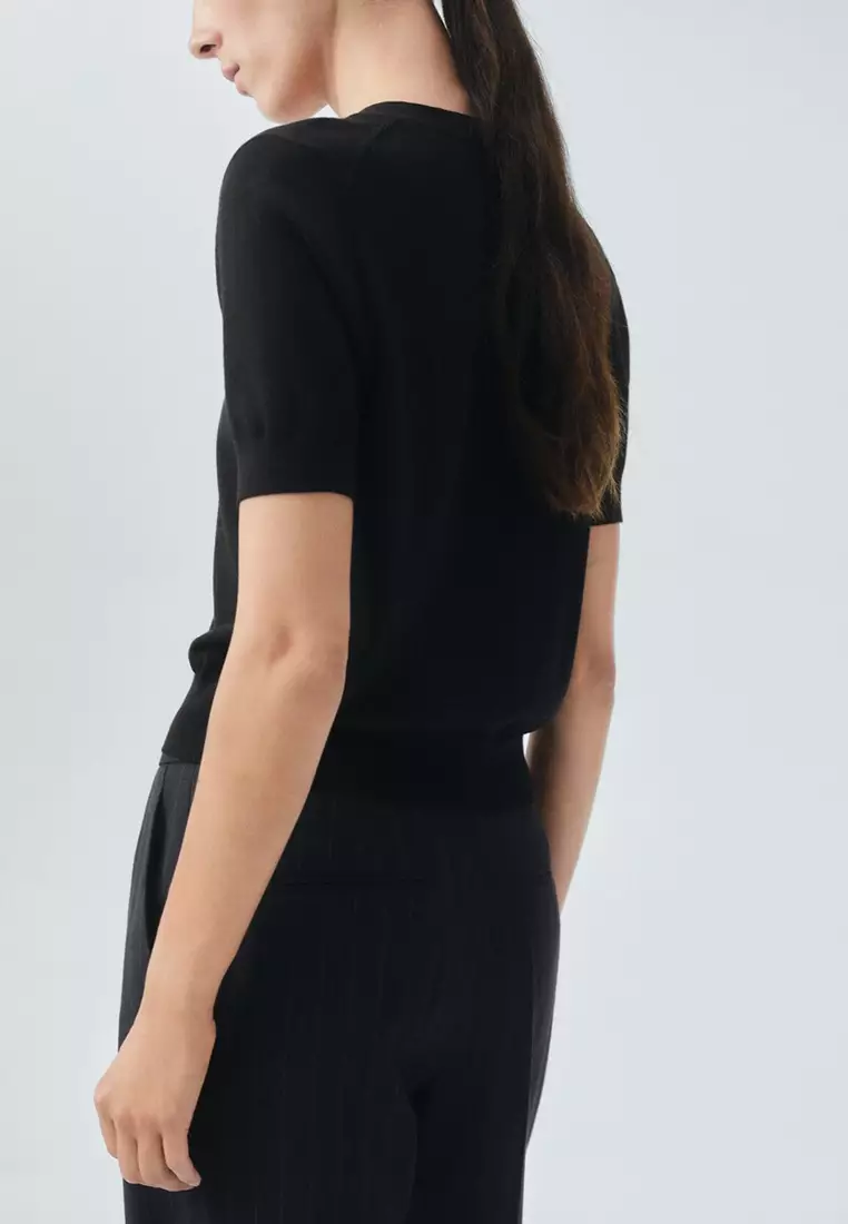 100% Wool V-Neck Sweater