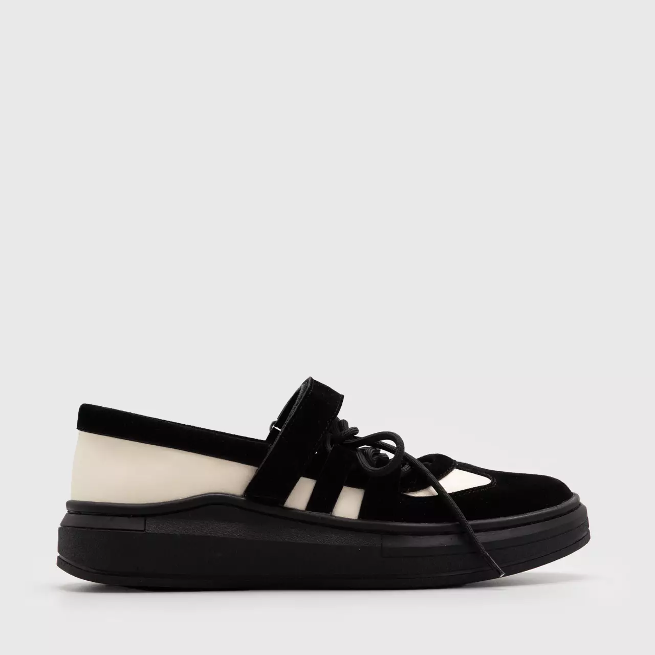Adorable Projects - Aviwe Sneakers Genuine Leather Bnw - Sepatu Wanita