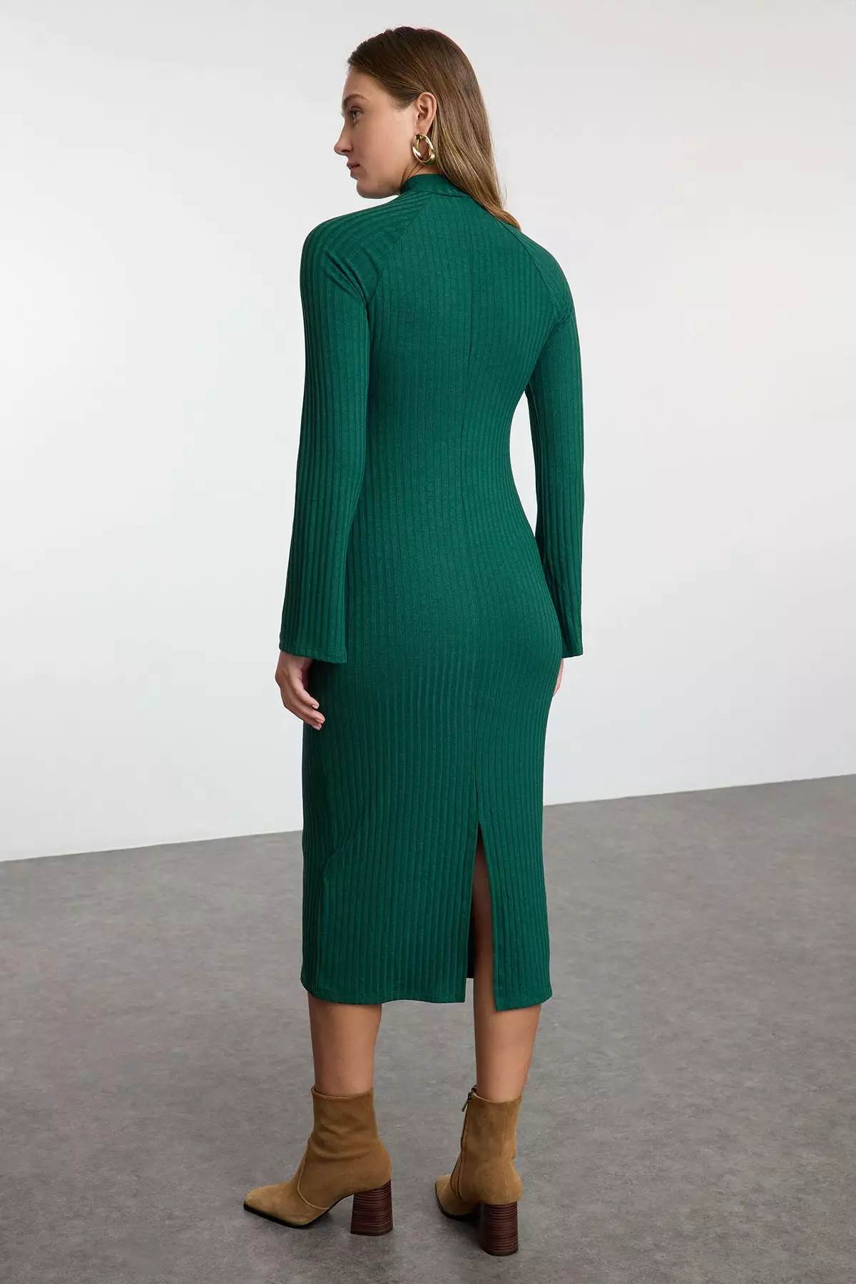 Mock Neck Raglan Sleeves Midi Dress