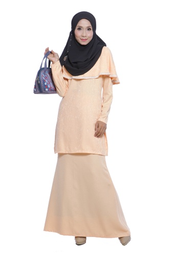 Buy Thalia Kurung Moden Cape in Peach from Adrini's in Pink at Zalora