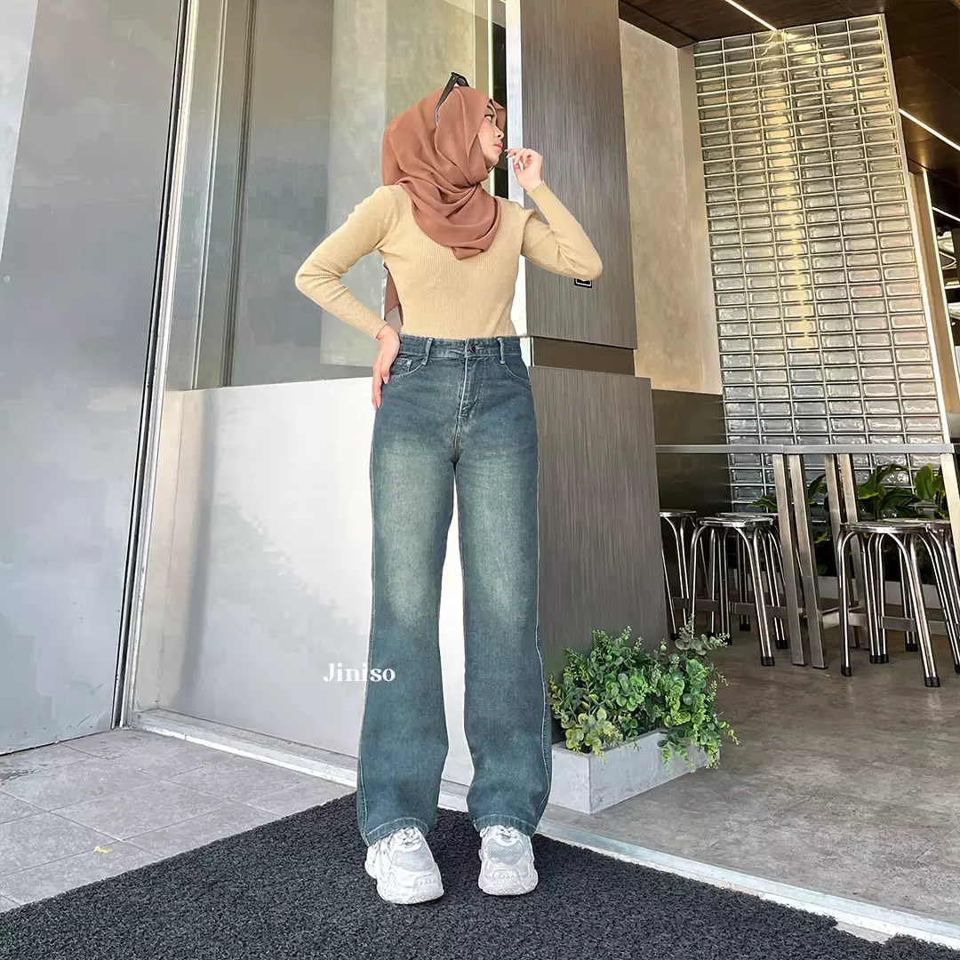 Highwaist Loose Jeans 875 HANGOVER