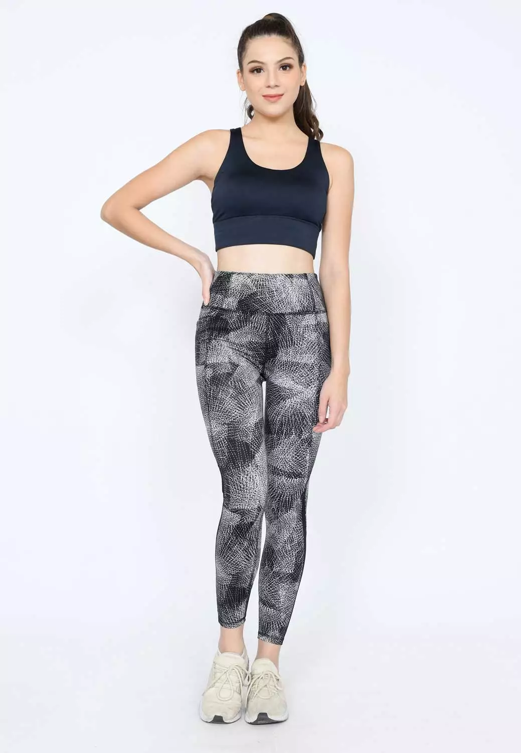 Fitwear - Amber Abstrak Sport Legging - BLACK SPARKS