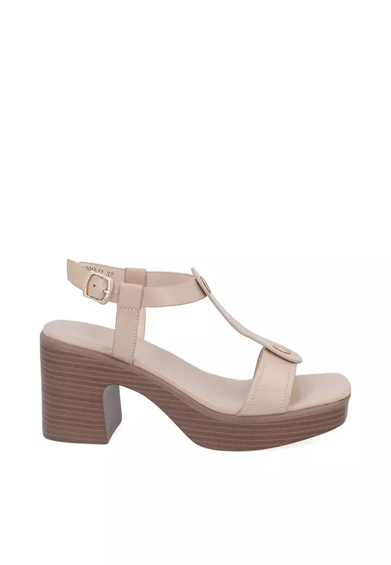 Discount on Carlo Rino  shoes - SKU: Nude Elowyn Heeled Sandals