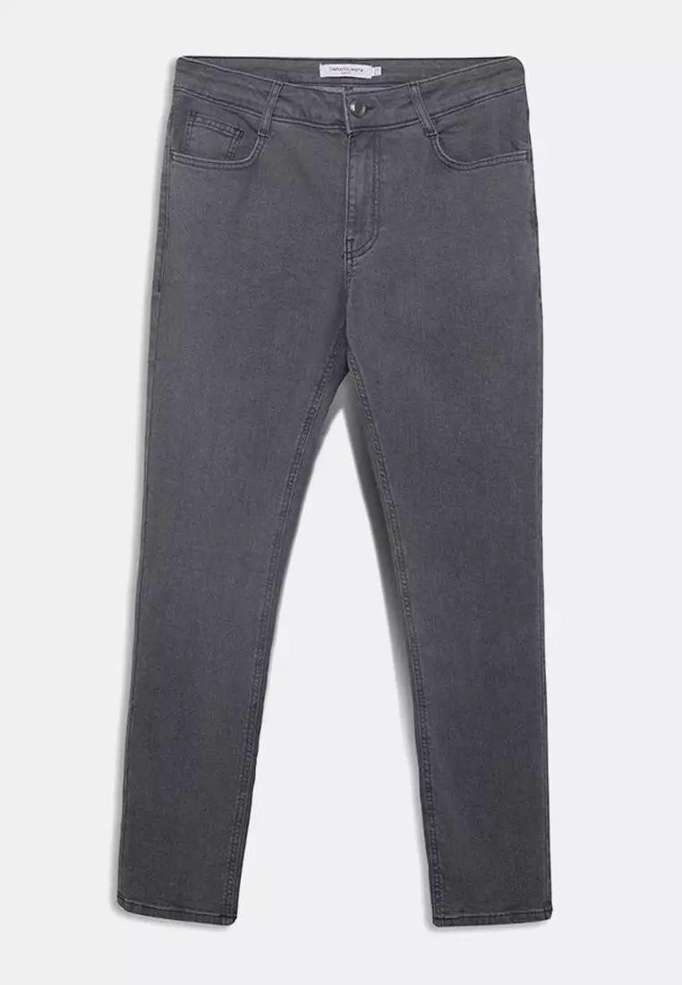 Pedro Slim Fit Jeans