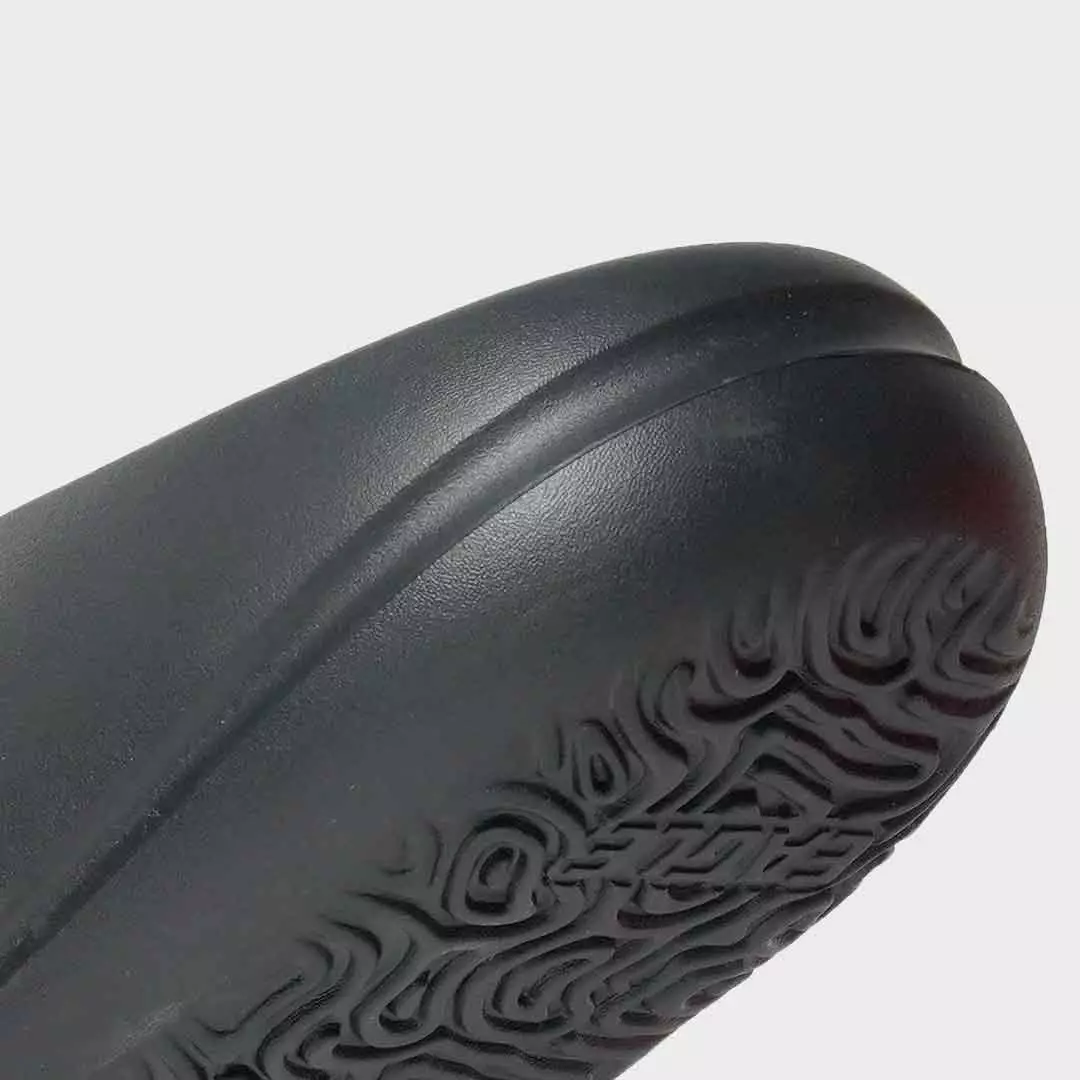 Eagle Sandal Recovery – HITAM