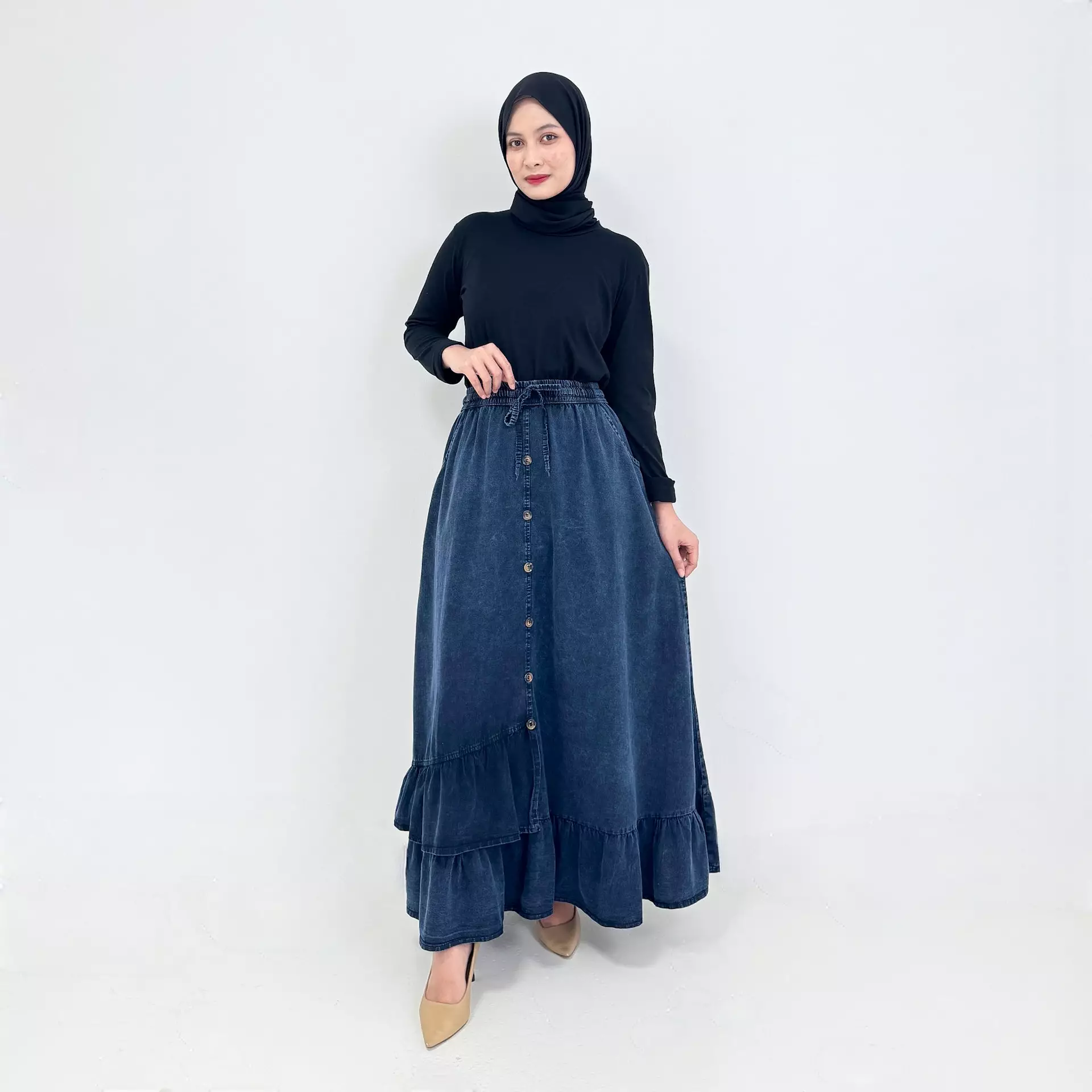 Nayra Denim Skirt [HITAM SNOW] Rok Panjang Soft Jeans Wanita Maxi Fit 65 Kg