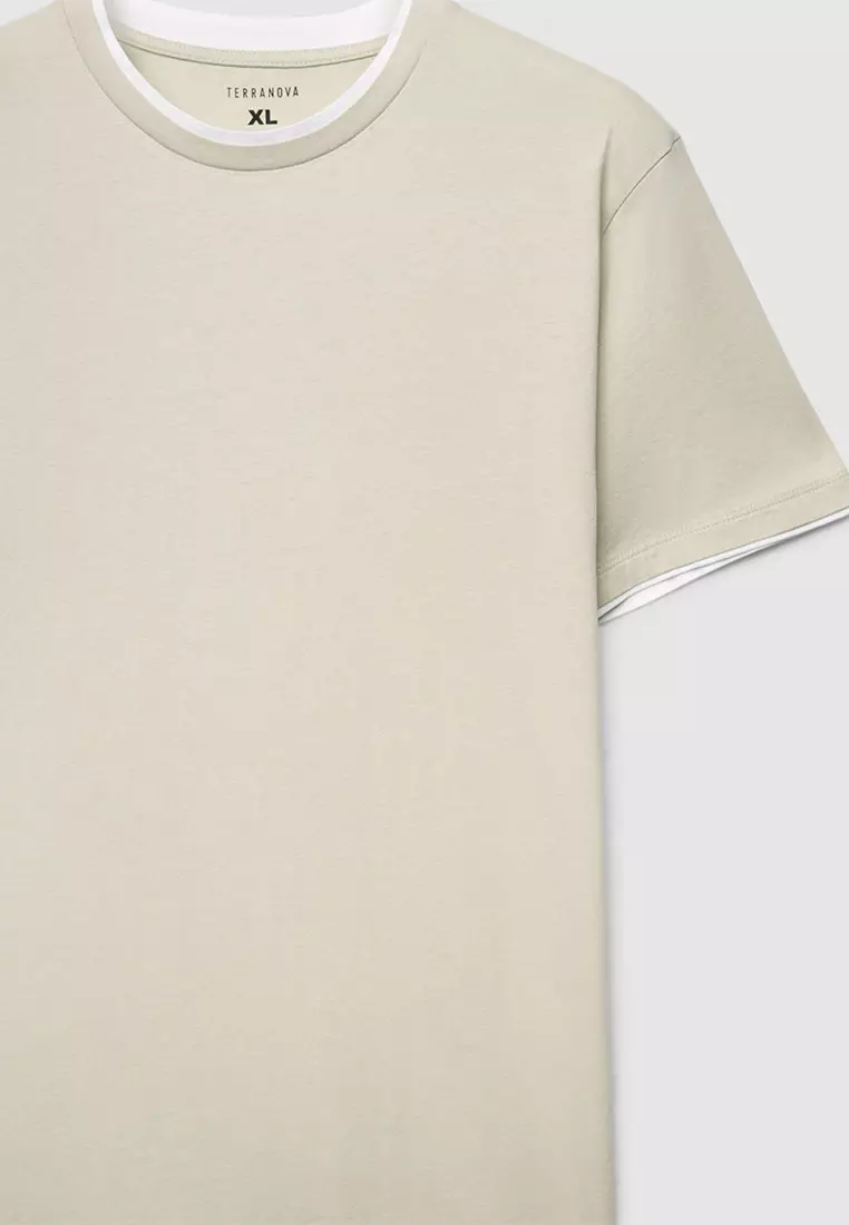 Man Short-Sleeved T-Shirt