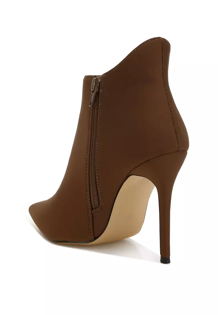 Pleather Concave Cut Ankle Boots in Brown