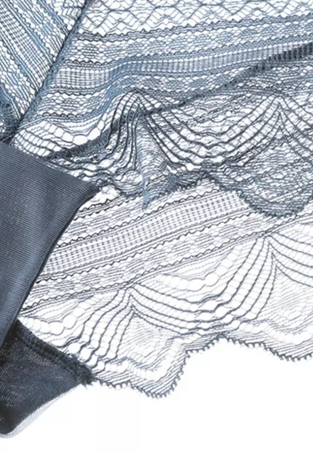 Lace Underwireless Thin Cotton Triangular Bra with Panty Set CA123112BL