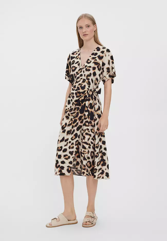 Calf dress vero moda 2025
