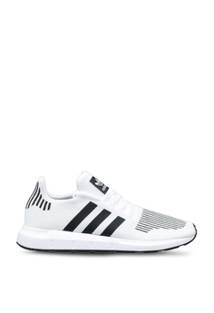 Swift Run Shoes Adidas Black