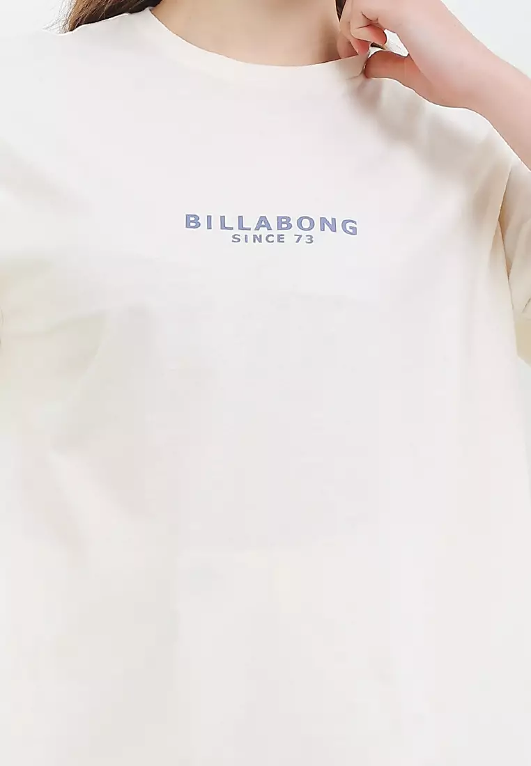 Emerald Island Tee