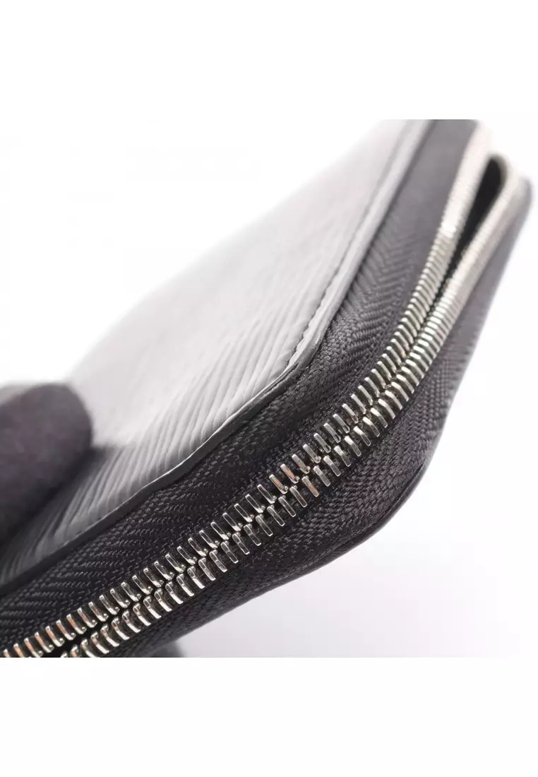 Pre-Loved Louis Vuitton zippy coin purse Epi Noir card case coin purse leather black