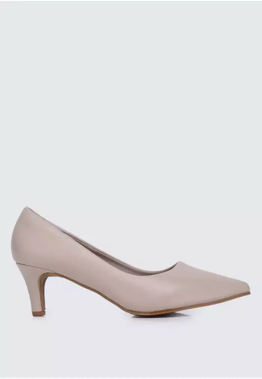 Alvina Widefit Comfy Heels In Almond