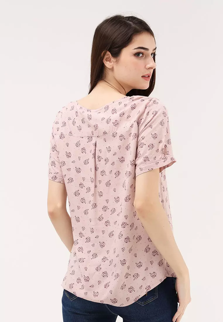 Short Sleeves Roundneck Blouse