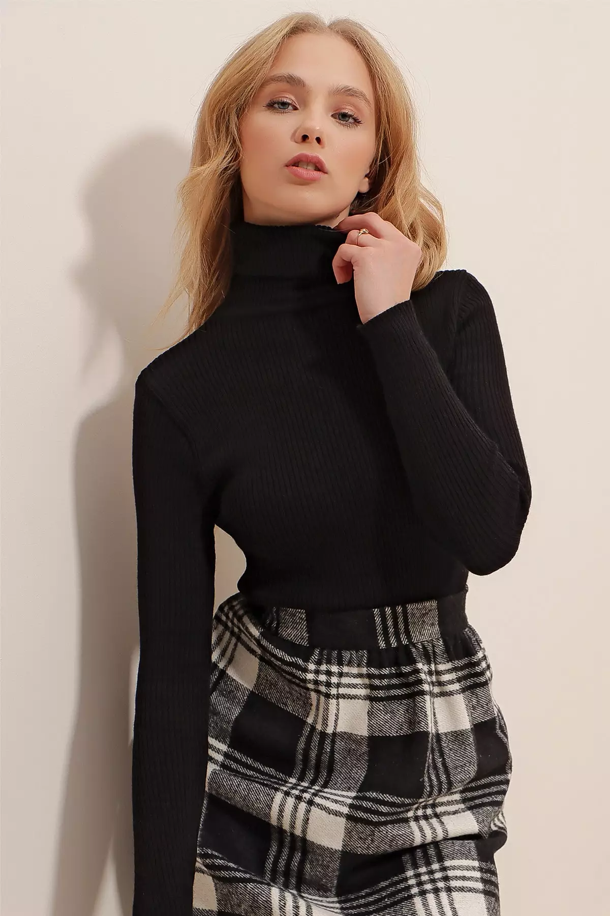 Turtleneck Corduroy Knit Sweater