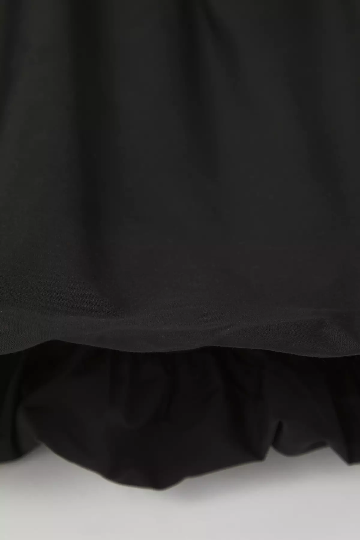 Balloon Fit Mini Skirt