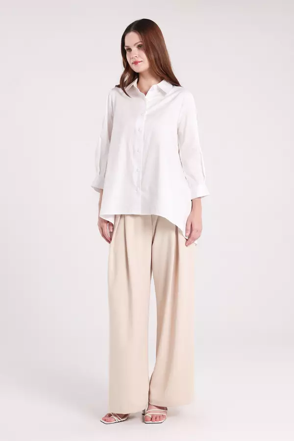 Minimal x Devina Putri - Xaviera - Kemeja A Line - White Colour White