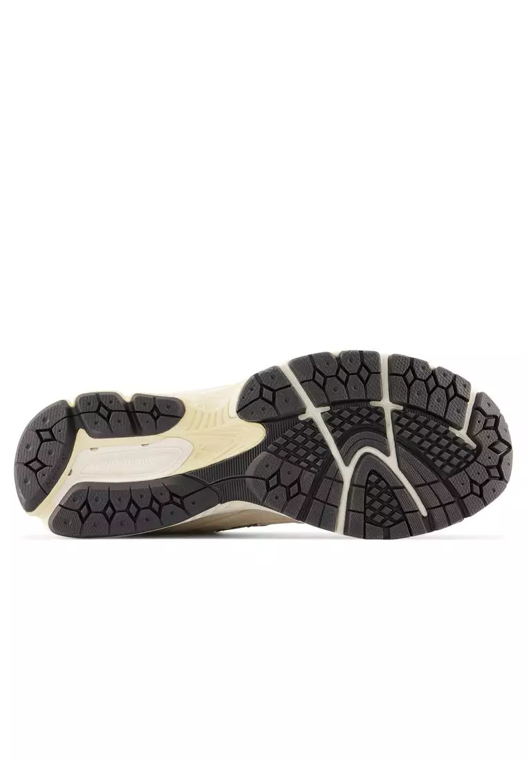 New Balance Mens 2002R  - Calm Taupe