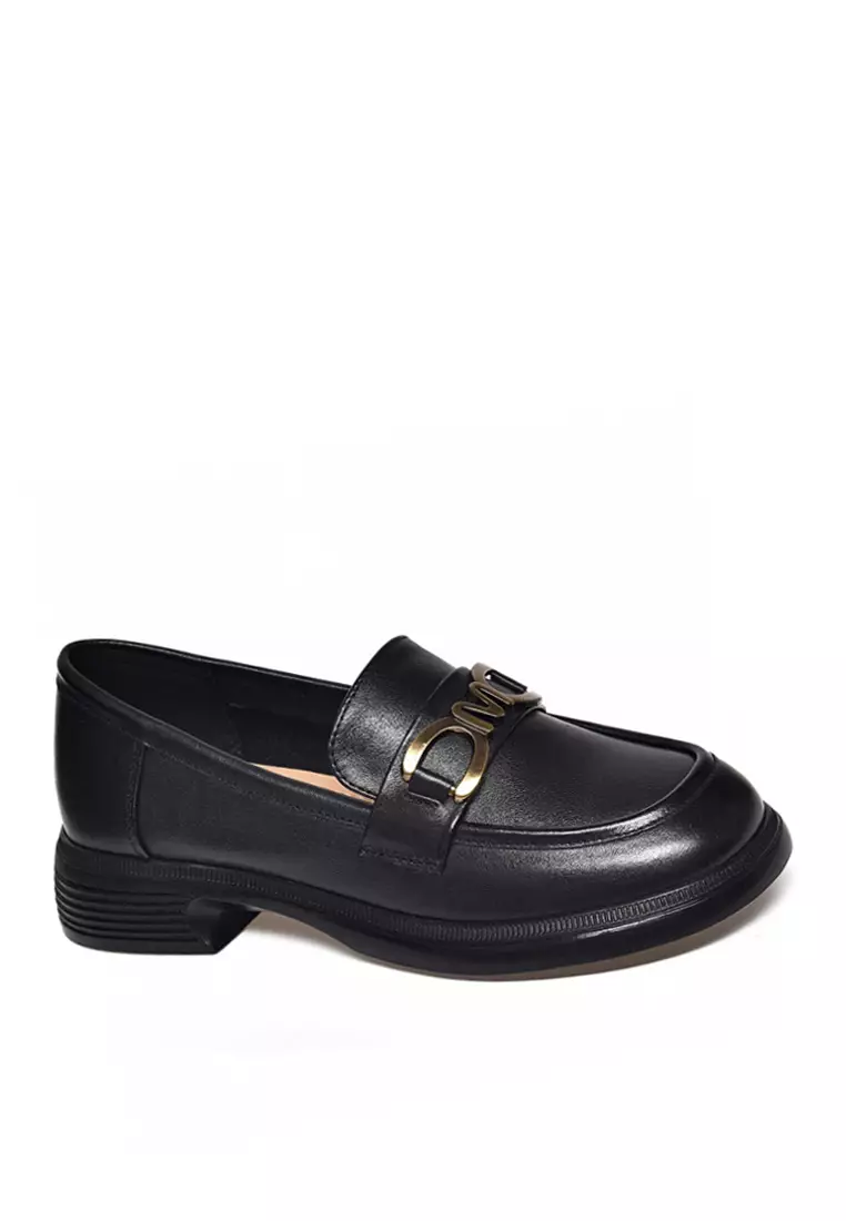 Discount on Twenty Eight Shoes  shoes - SKU: VANSA Fashion Metal Buckle Loafers VSW-F2118323