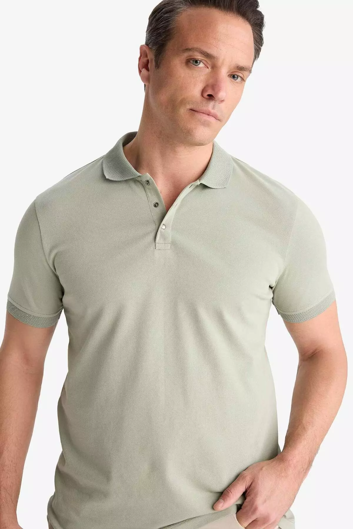 Slim Fit Slim Fit Polo Neck Short Sleeve Textured Basic Solid T-Shirt T5259Az25Sm