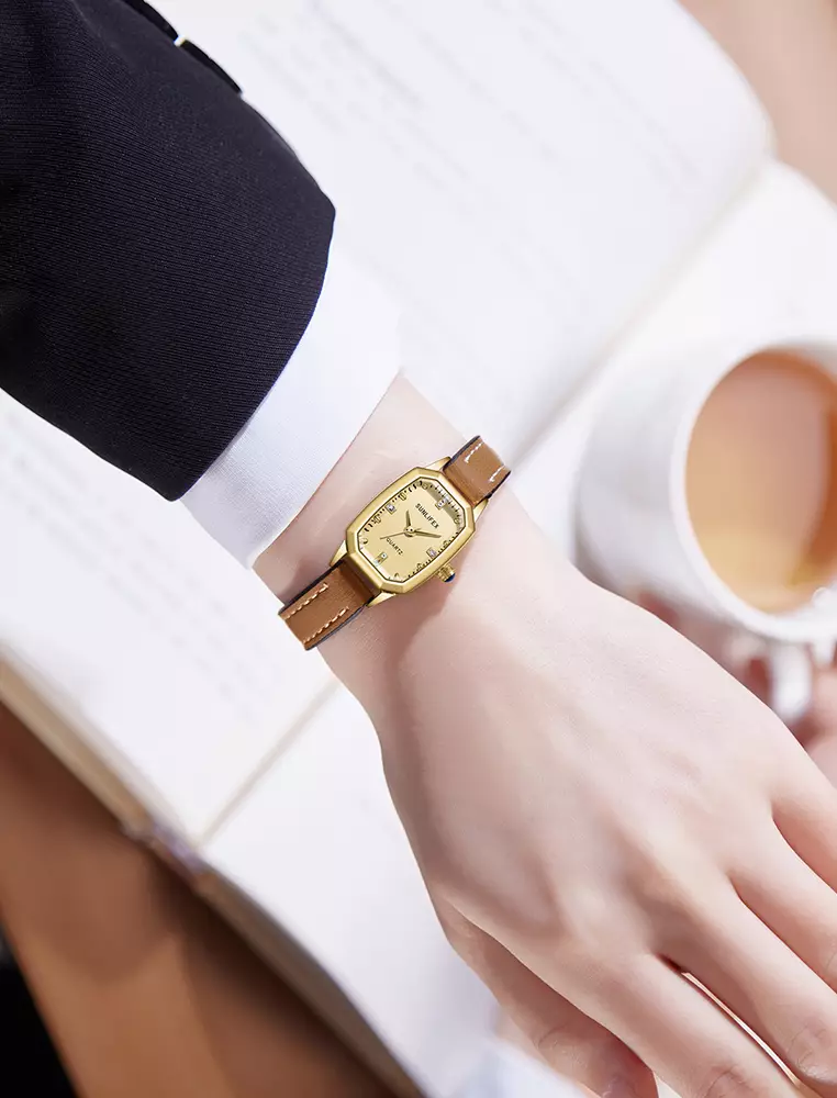 Jam Tangan Wanita Mode Tali Kulit Gaya retro Korea Berlian Jam Tangan Cewek brown white