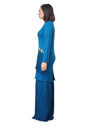 Buy Farraly Grace Kurung from FARRALY in Blue at Zalora