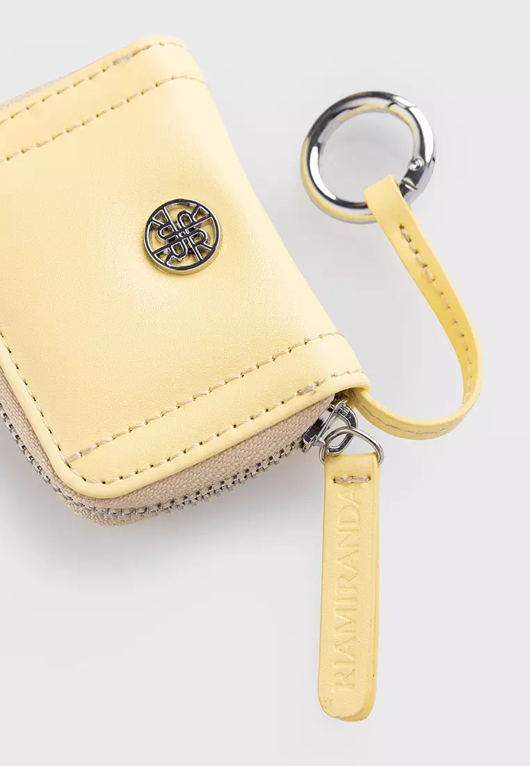 Ria Miranda Hazel Kalila Airpod Case