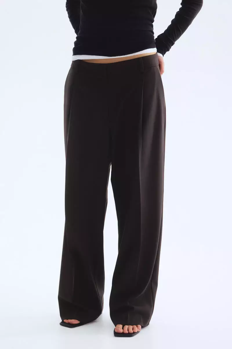Wide trousers
