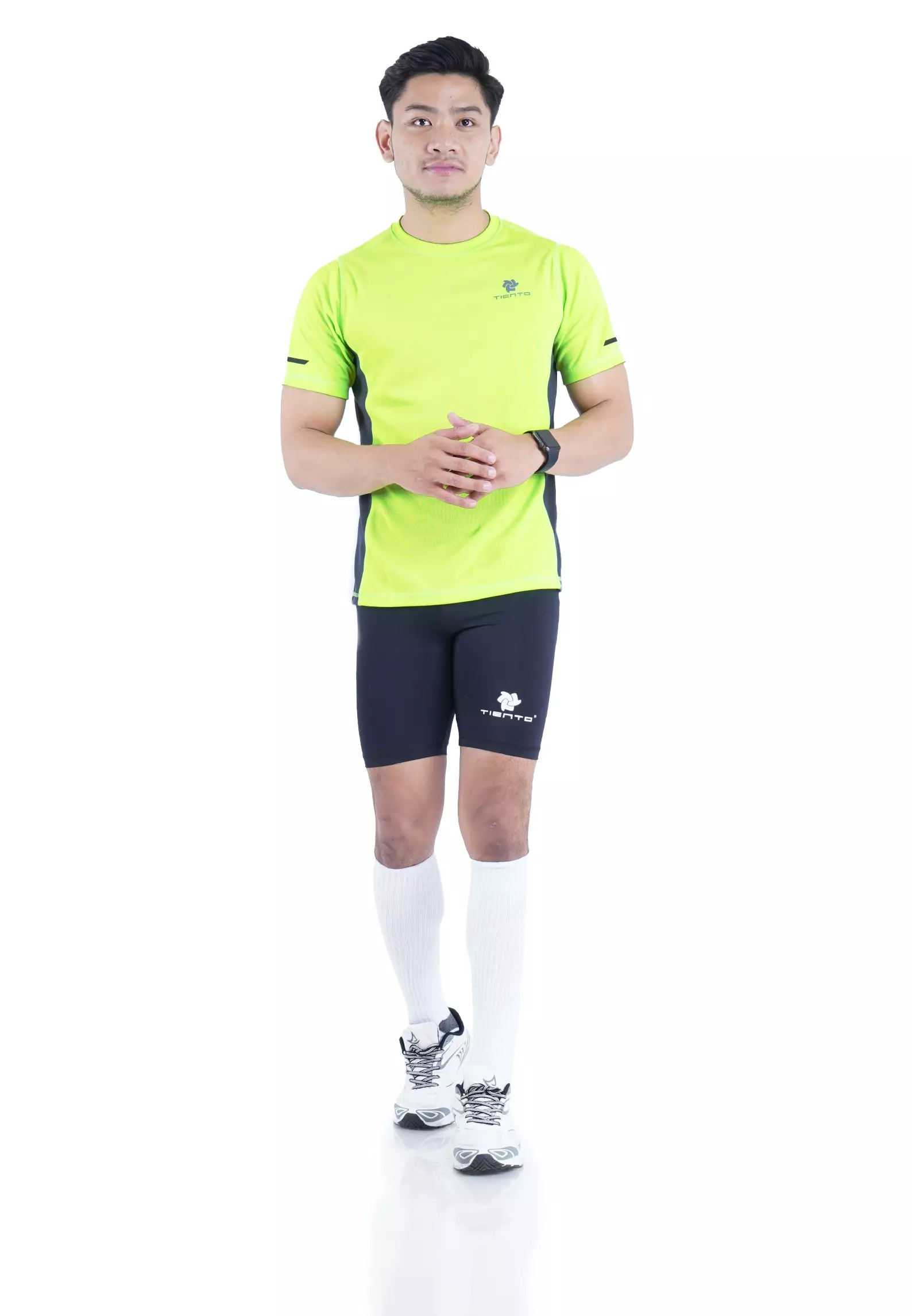 Tiento Kaos Olahraga Lari Baju Running Gym Dry Fit Extra Lite Pria