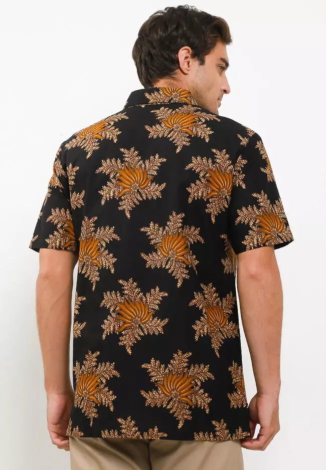 Hem Batik Kembang Sirip