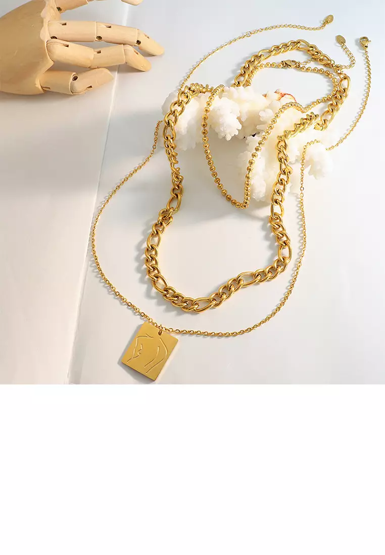 Gold necklace sale square pendant