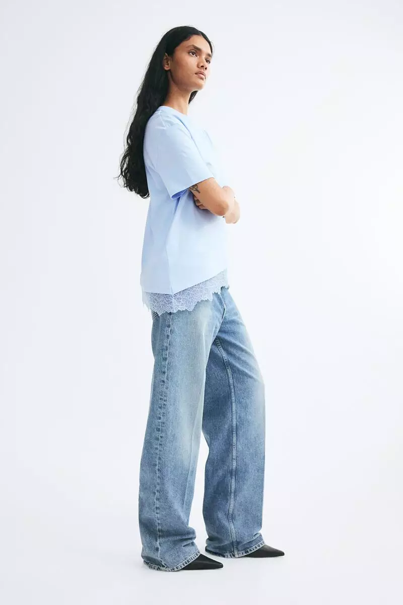 Asymmetric lace-trimmed T-shirt