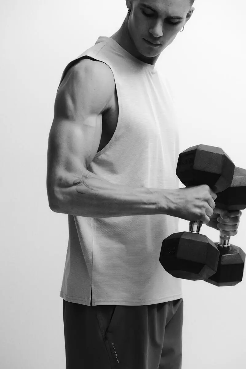 Regular Fit Sports vest top with DryMove™