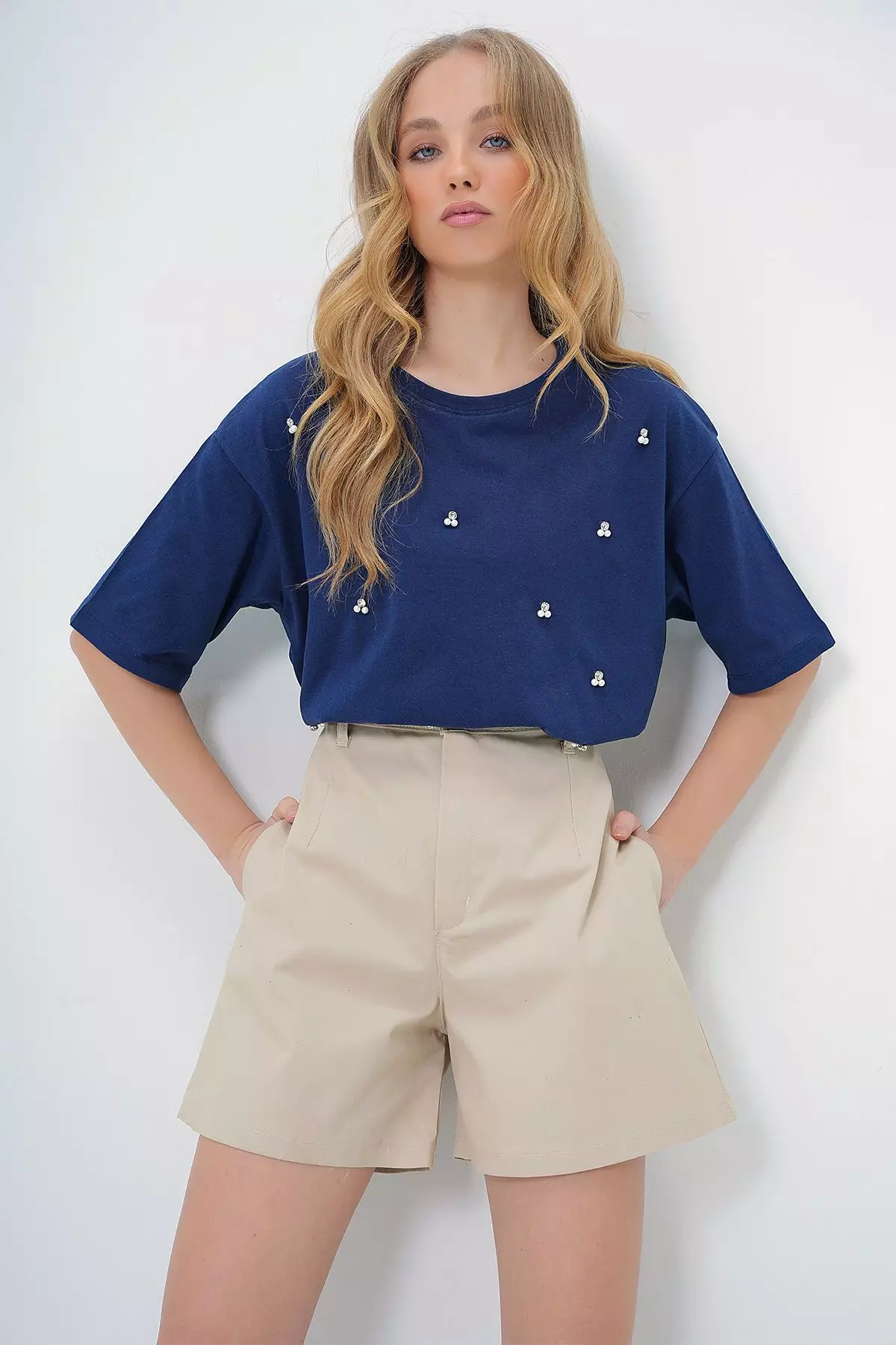 Women's Light Navy Blue Crew Neck Oversize Pearl and Stone Embroidered T-Shirt